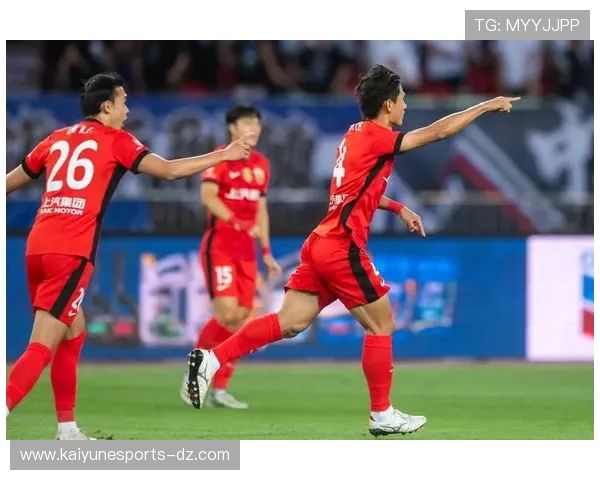 上海海港新赛季训练营开启，上海海港队官网