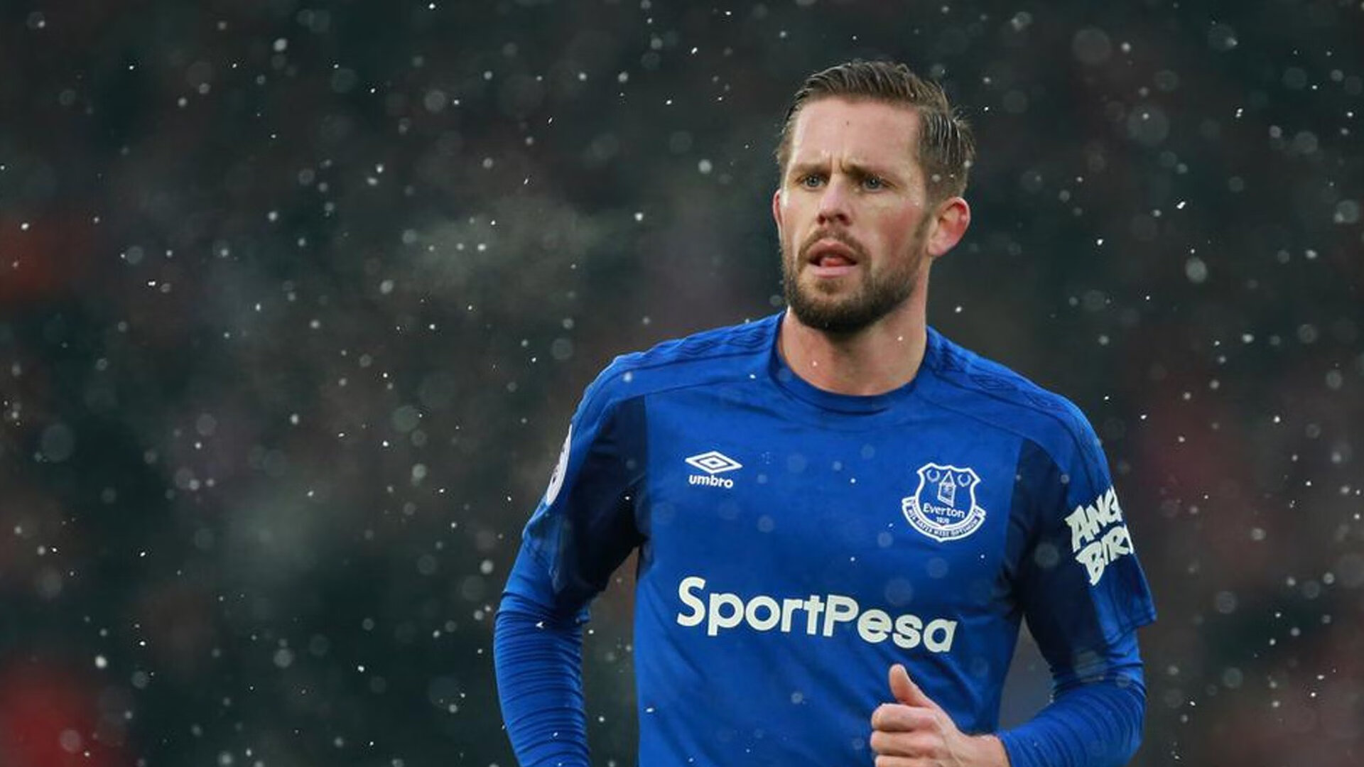 中超“海河德比”天津津门虎客场2比1逆转青岛西海岸 读秒任意球一锤定音